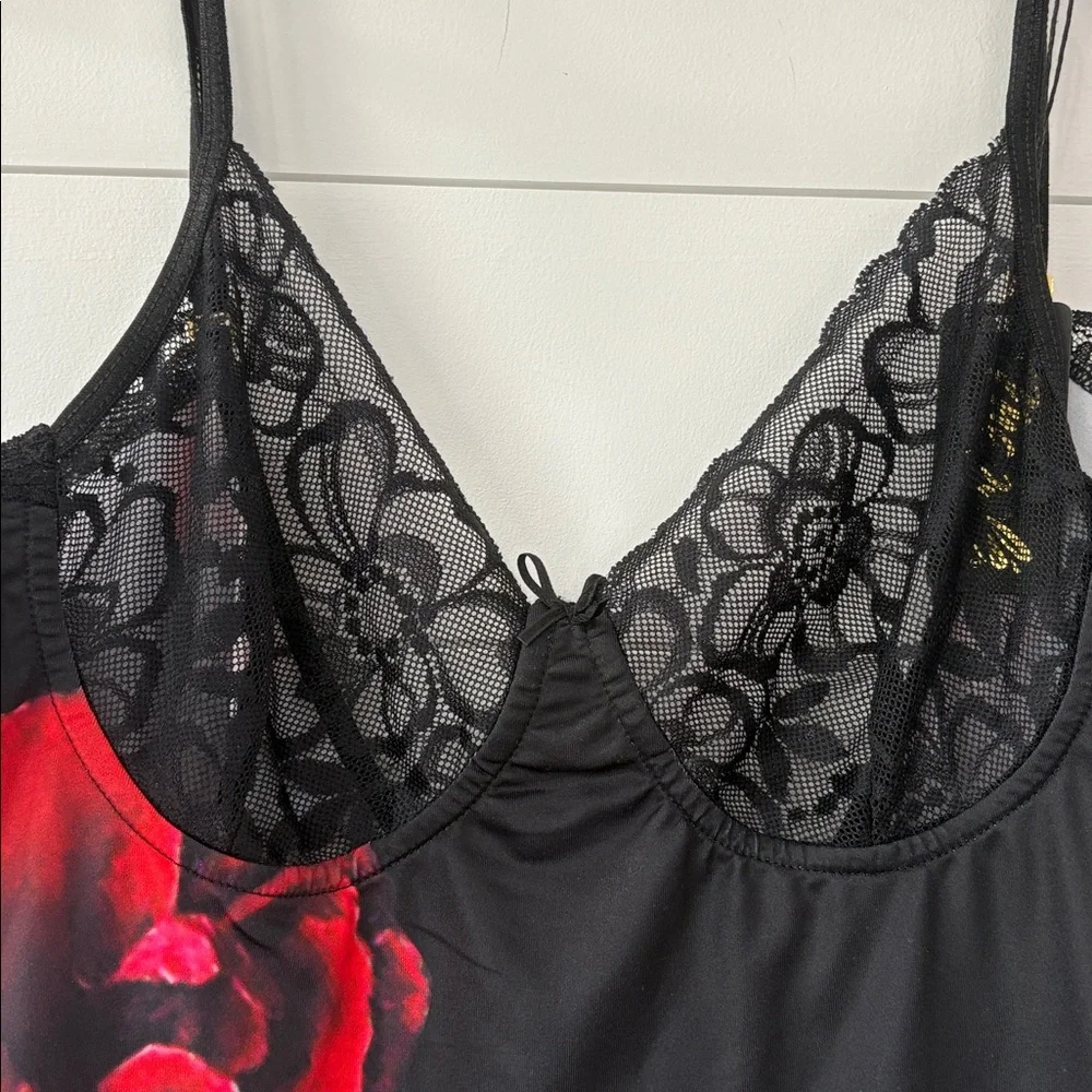 Mapalé Love‎ Struck Black Red Rose Floral Lace Chemise Slip S/M